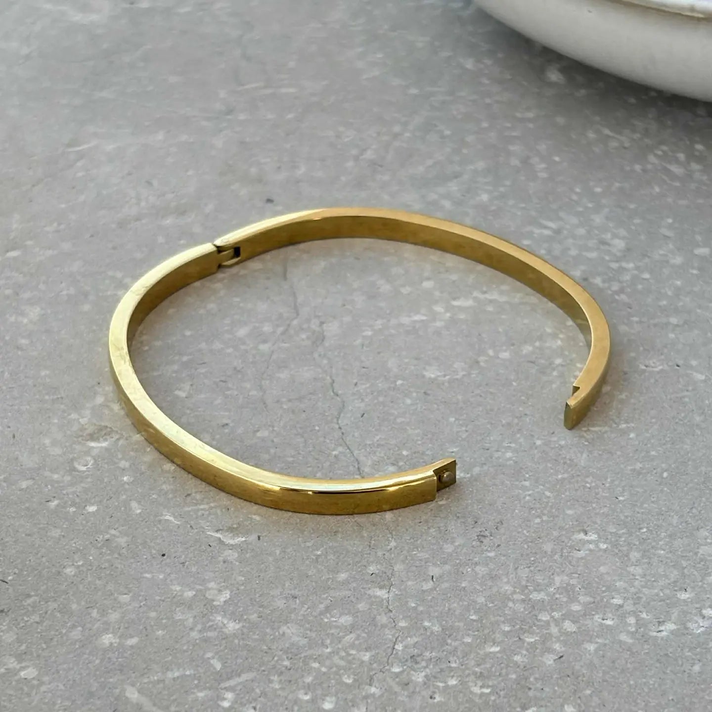 Gold Smooth Hinged Bangle