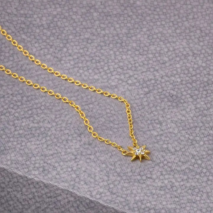 Star Zirconia Necklace Gold
