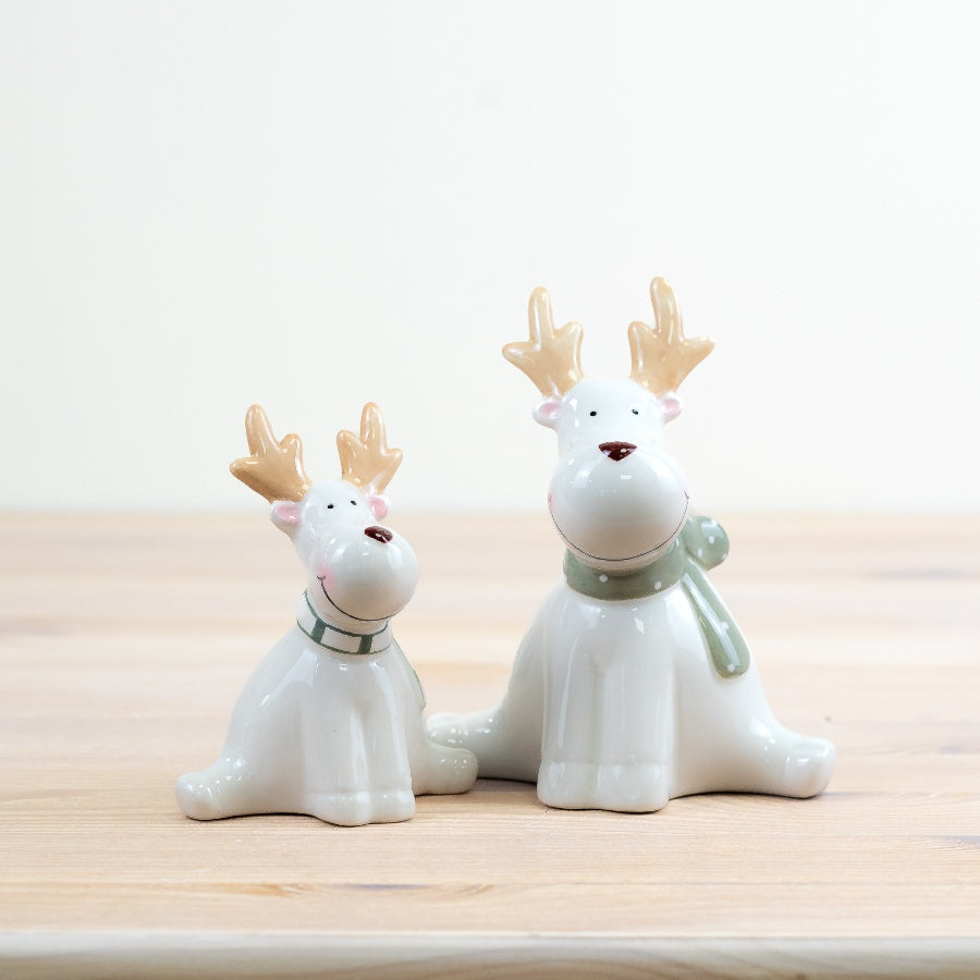 Sitting Reindeer