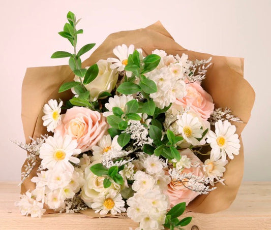 Rosey Whisper Luxury Bouquet