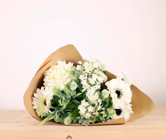 Cream Bouquet
