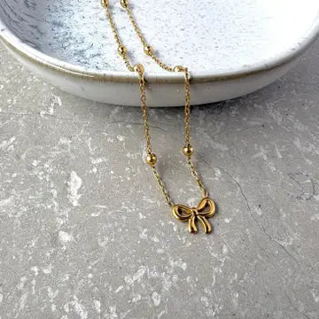 Bow Necklace